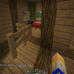 Erste Etage mit Betten und 2 Enderchests